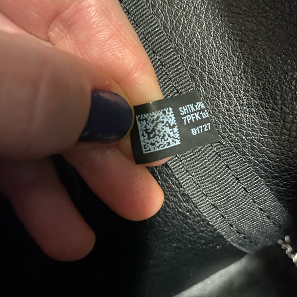 Michael Kors BUNDLE! jet set travel tote, wristlet and wallet set - Picture 12 of 13